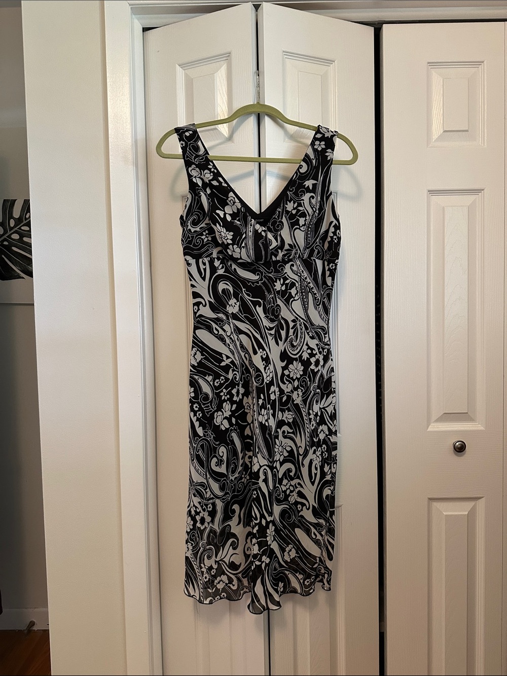 Poetry Black & White Paisley V-Neck Midi Dress